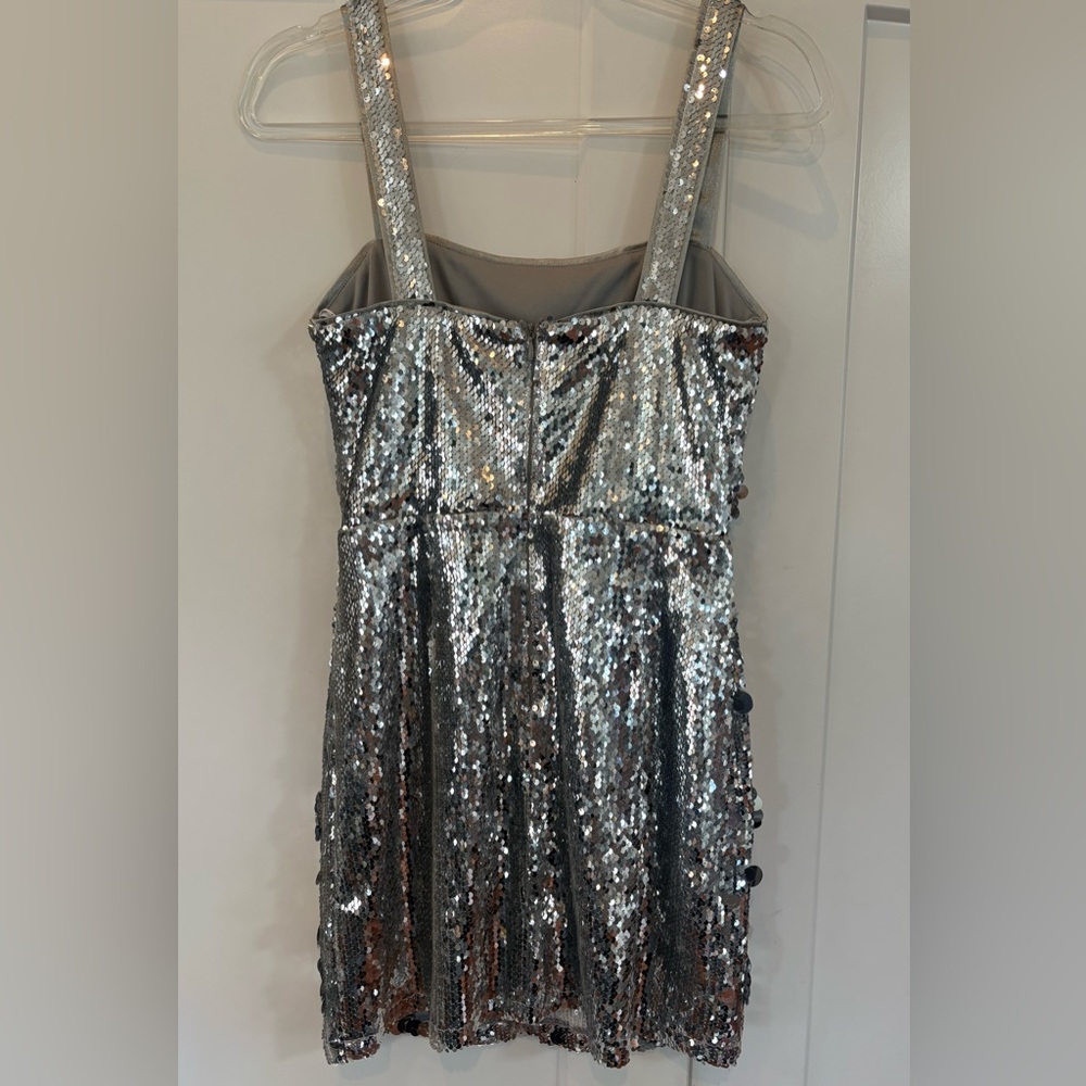 Lulus Disco Aura Silver and Grey Paillette Sequin Bodycon Mini Dress S NWOT - Picture 5 of 7